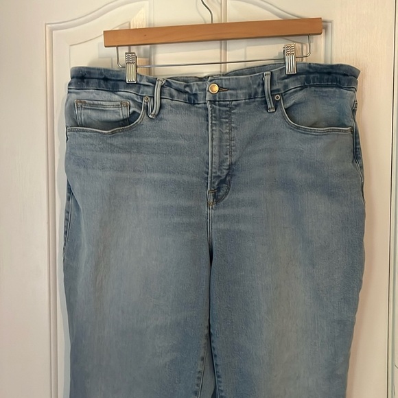 Good American | Good Legs Flare Denim Jeans Light Wash Plus Size 18 - Picture 5 of 12
